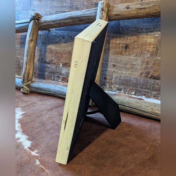 Antique White Color Distressed Metal Picture Frame - Picture 9 of 12